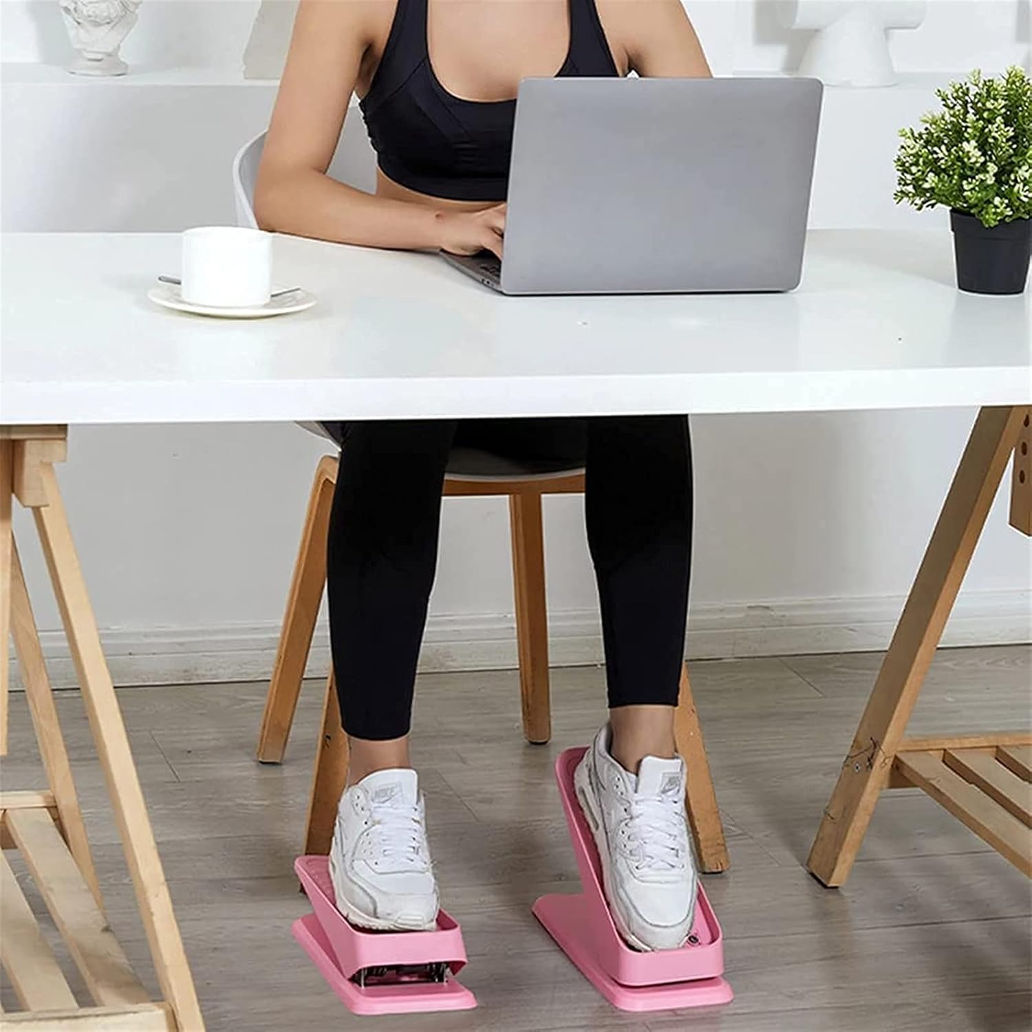 新品未使用］G-DRAGON 扇風機 ベタつき少ない 本日限定購入で千円引き